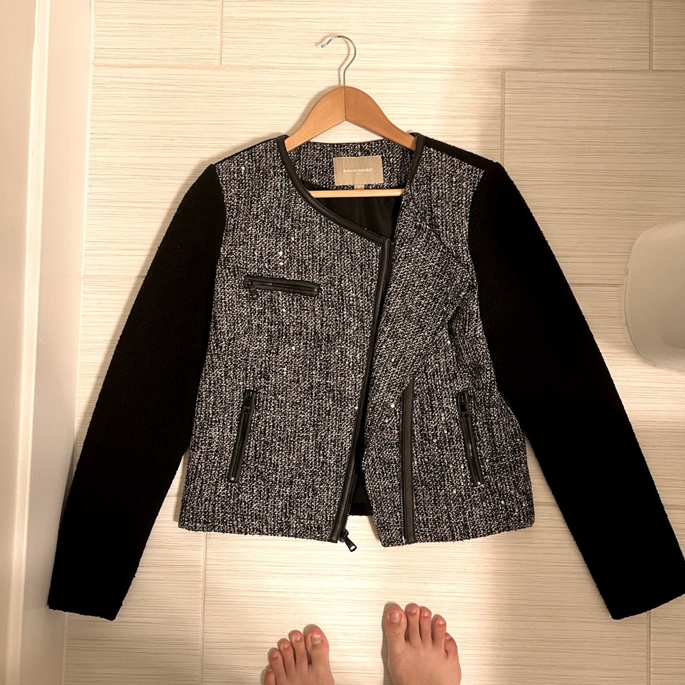 Banana Republic black and silver blazer